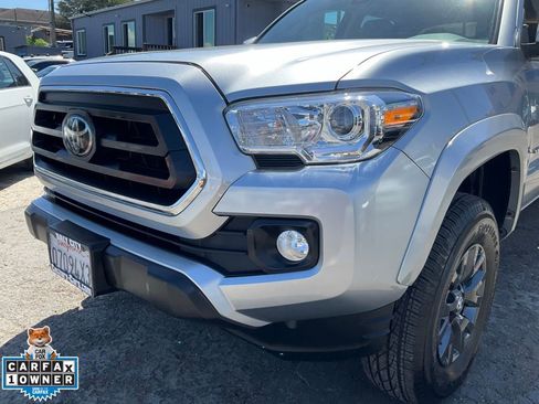 Used 2023 Toyota Tacoma SR5 RWD image 86