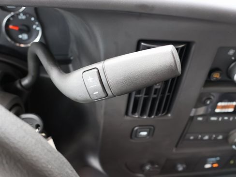 New 2025 GMC Savana 2500 Work Van w/ Enhanced Convenience Package image 15