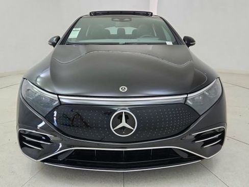 Used 2022 Mercedes-Benz EQS 450+ Sedan image 2