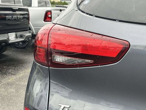 Used 2021 Hyundai Tucson Value FWD image 9