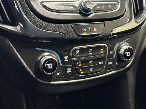 Certified 2024 Chevrolet Equinox RS image 19