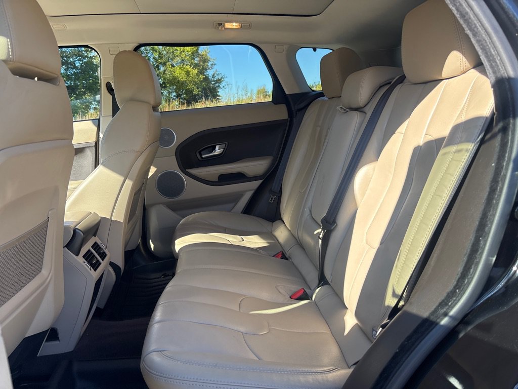 Used 2013 Land Rover Range Rover Evoque Pure Plus AWD/4WD image 12