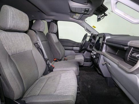 Used 2022 Ford F150 XLT w/ Equipment Group 302A High image 17