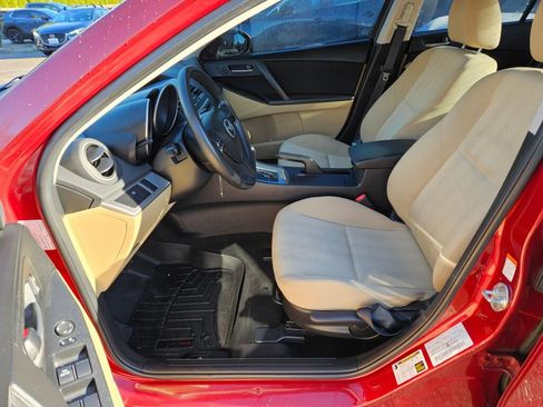 Used 2010 MAZDA MAZDA3 i Touring image 10