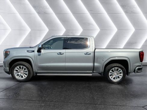 Used 2026 GMC Sierra 1500 Denali w/ Technology Package AWD/4WD image 4