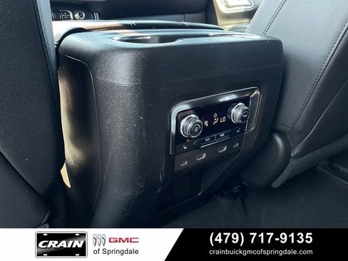 Used 2021 GMC Yukon AT4 w/ AT4 Premium Package AWD/4WD image 27