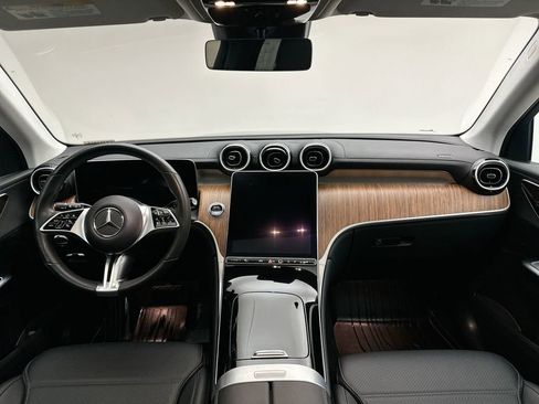 Used 2023 Mercedes-Benz GLC 300 4MATIC image 20