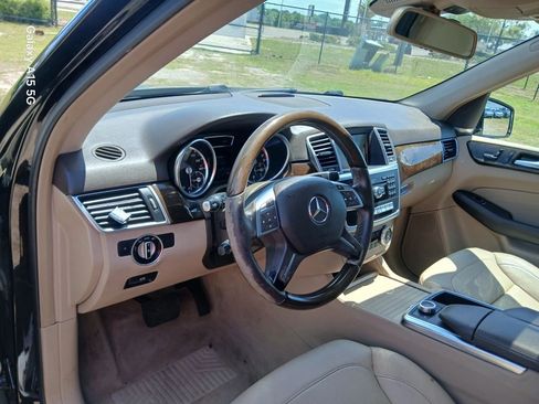 Used 2015 Mercedes-Benz ML 250 BlueTEC 4MATIC w/ Premium 1 Package image 7