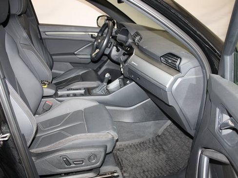 Used 2022 Audi Q3 2.0T Premium Plus image 12