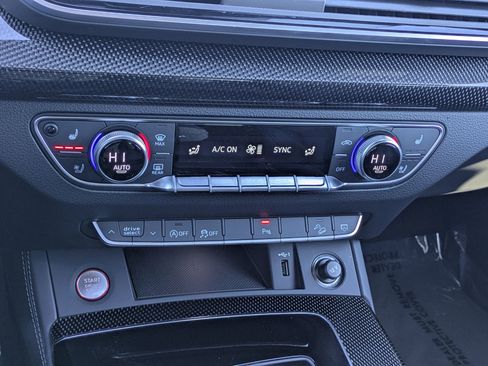 Used 2024 Audi SQ5 Premium Plus w/ Premium Plus Package image 15