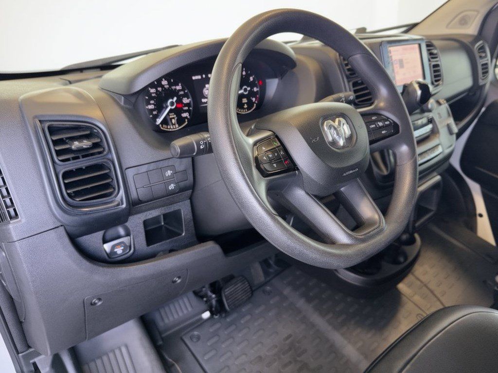 Used 2023 RAM ProMaster 3500 FWD image 4
