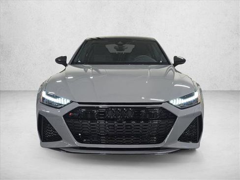 Used 2022 Audi RS 7 Sportback image 2