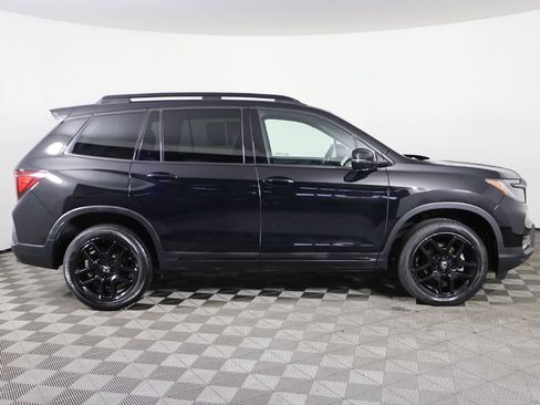 Used 2024 Honda Passport Black Edition image 22
