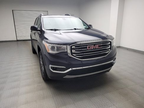 Used 2019 GMC Acadia SLT AWD/4WD image 14