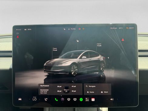 Used 2025 Tesla Model 3 RWD image 14