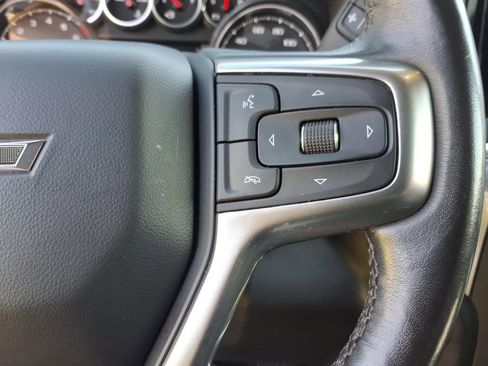 Used 2021 Chevrolet Silverado 1500 RST w/ Convenience Package II AWD/4WD image 26