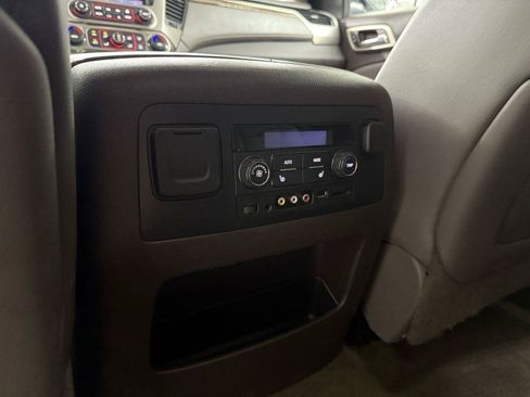 Used 2016 GMC Yukon XL Denali w/ Open Road Package AWD/4WD image 30