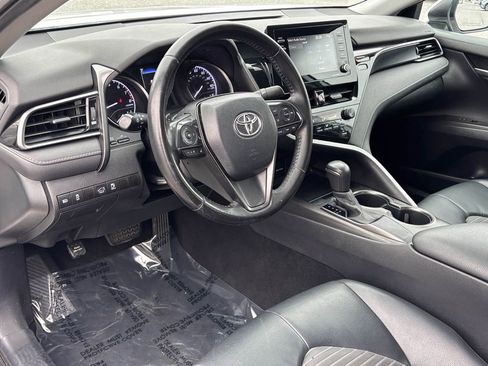 Used 2021 Toyota Camry SE image 14