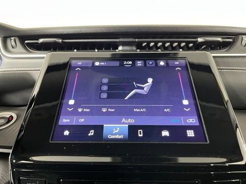 Used 2023 Jeep Grand Cherokee Laredo AWD/4WD image 29