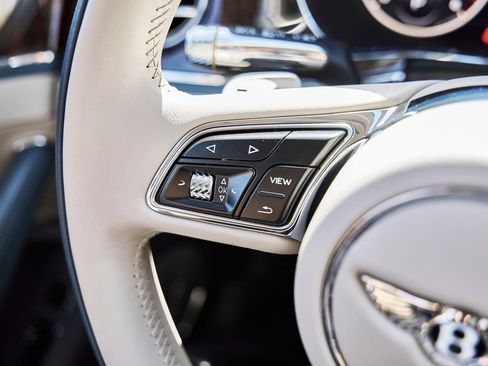 Used 2022 Bentley Flying Spur W12 AWD/4WD image 60