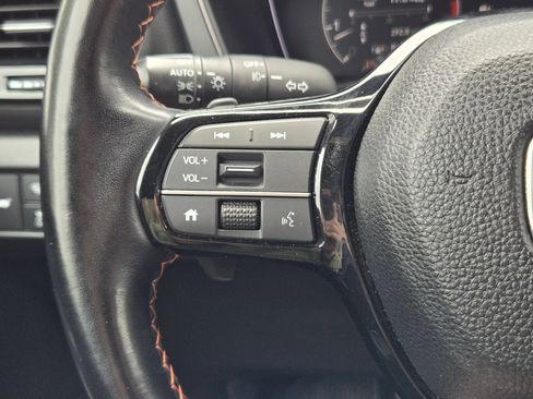 Used 2024 Honda Pilot TrailSport image 12