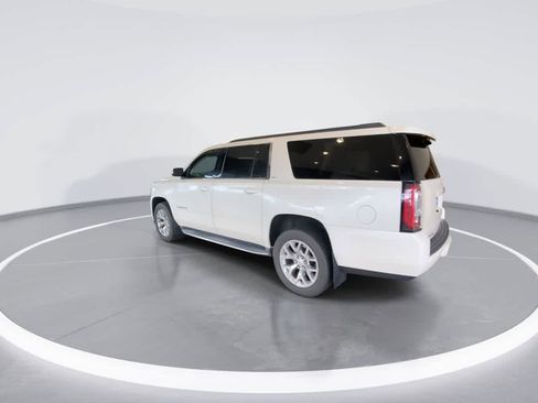 Used 2015 GMC Yukon XL SLT w/ Open Road Package AWD/4WD image 6