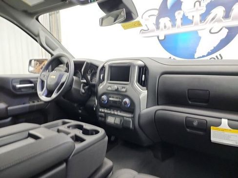 New 2026 Chevrolet Silverado 1500 Custom w/ Turbomax Blackout Package image 21