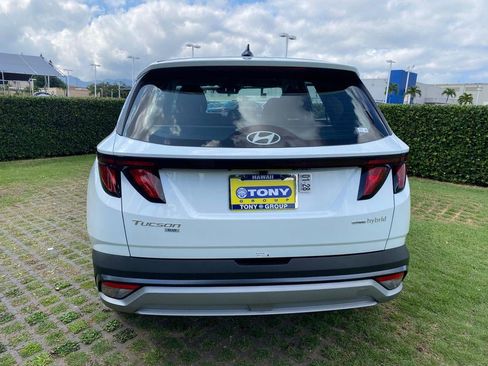 New 2026 Hyundai Tucson Blue SE image 24