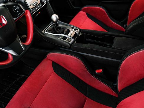 Used 2017 Honda Civic Type R image 25