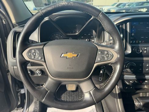 Used 2020 Chevrolet Colorado Z71 image 18