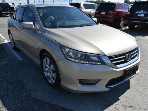 Used 2015 Honda Accord EX-L image 4