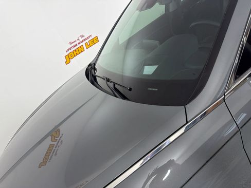 Used 2022 Hyundai Sonata Limited w/ Preferred Accessory Package image 11