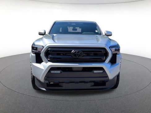 Used 2026 Toyota Tacoma SR5 RWD image 5