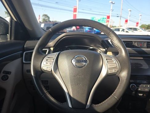 Certified 2016 Nissan Rogue SL w/ SL Premium Package AWD/4WD image 28