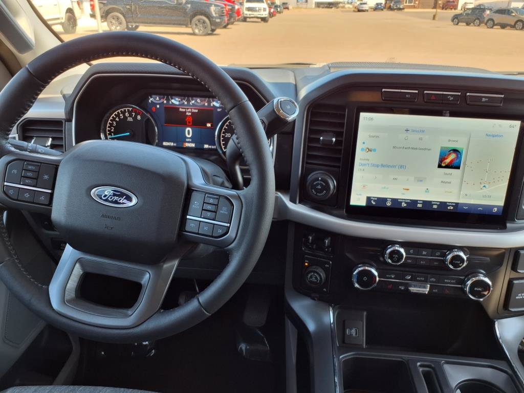 Used 2022 Ford F150 XLT w/ Equipment Group 302A High AWD/4WD image 17