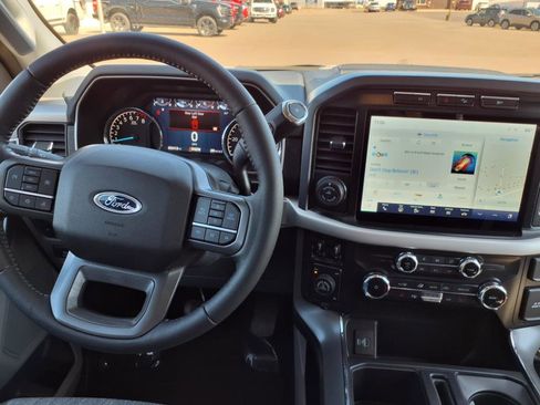 Used 2022 Ford F150 XLT w/ Equipment Group 302A High image 17