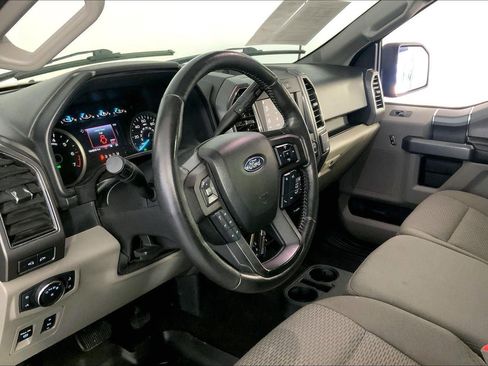 Used 2019 Ford F150 XLT w/ Equipment Group 302A Luxury AWD/4WD image 14