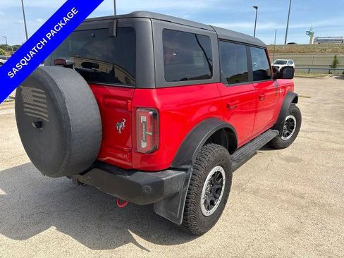 Certified 2023 Ford Bronco Outer Banks w/ Sasquatch Package AWD/4WD image 12