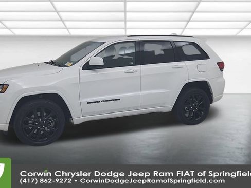Used 2021 Jeep Grand Cherokee Laredo X image 7