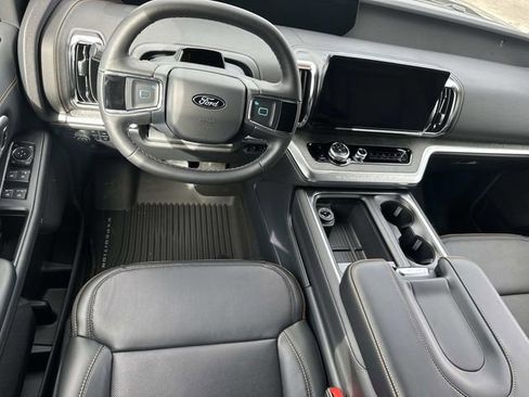New 2026 Ford Expedition Tremor image 24
