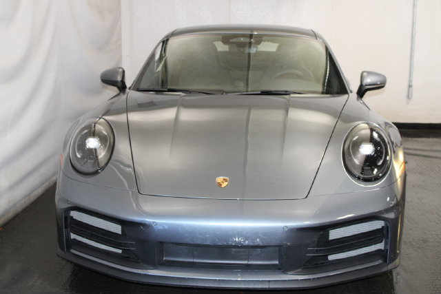 Used 2026 Porsche 911 Carrera T RWD image 3