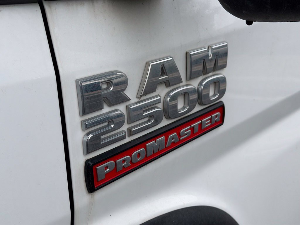 Used 2020 RAM ProMaster 2500 w/ Premium Appearance Group FWD image 6