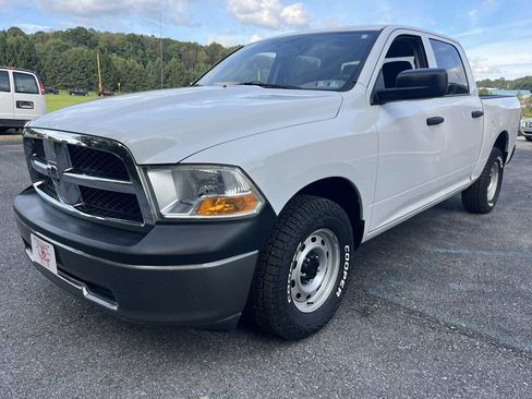 Used 2011 RAM 1500 ST w/ ST Popular Equipment Group AWD/4WD image 7
