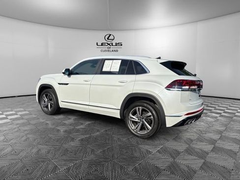 Used 2024 Volkswagen Atlas Cross Sport SEL R-Line AWD/4WD image 5