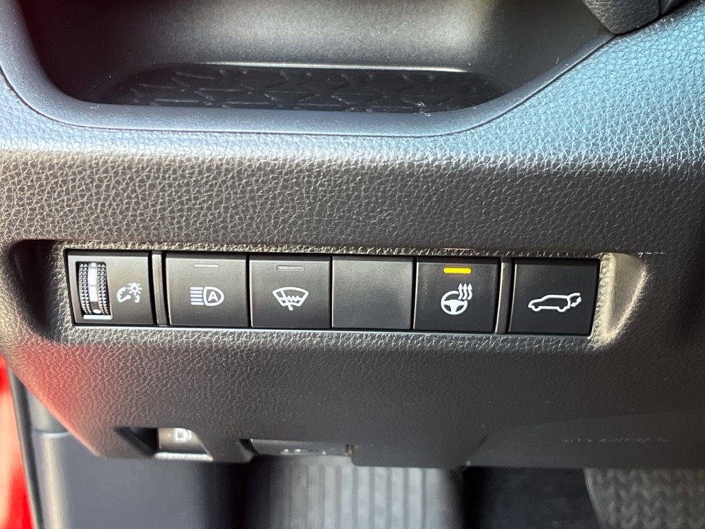 Certified 2022 Toyota RAV4 XSE w/ Weather Package AWD/4WD image 29