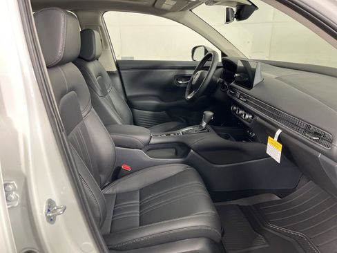 New 2026 Honda HR-V EX-L image 8