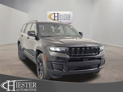 Used 2024 Jeep Grand Cherokee L Laredo