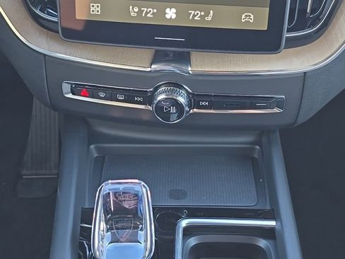 New 2026 Volvo XC60 T8 Plus w/ Climate Package image 18