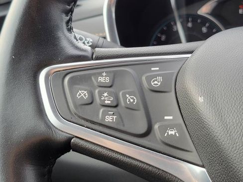 Used 2022 Chevrolet Equinox Premier AWD/4WD image 16
