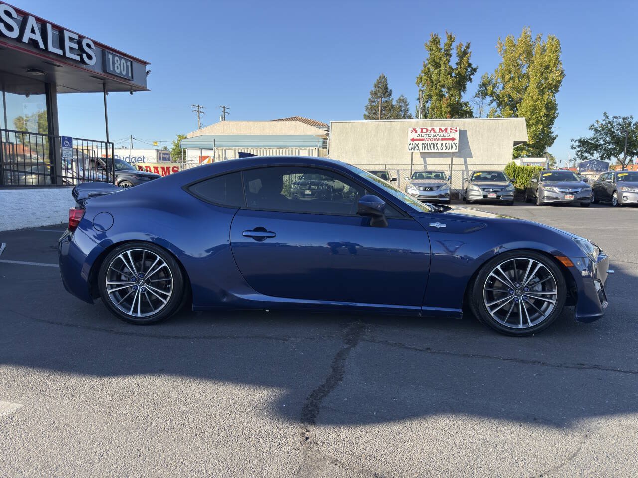 Used 2014 Scion FR-S RWD image 2